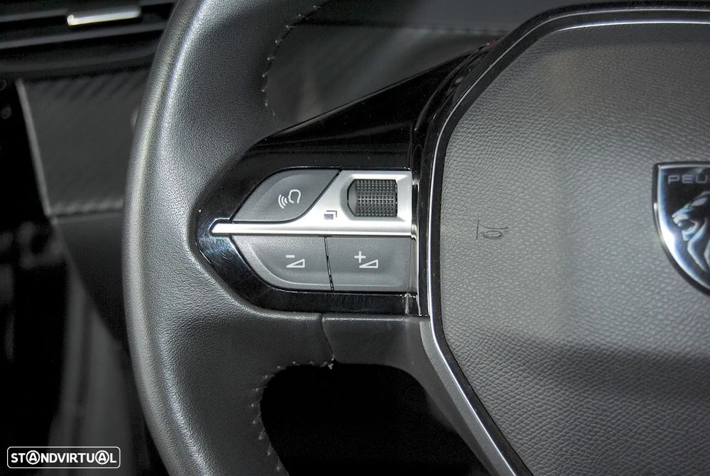 Peugeot 208 1.2 PureTech Active Pack - 18