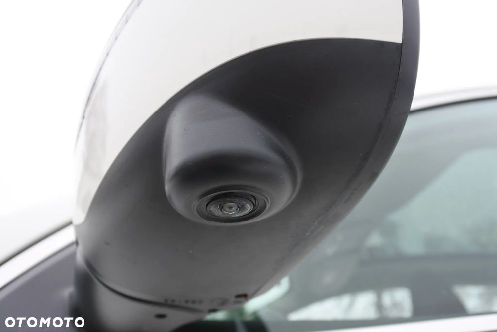 Nissan Qashqai 1.2 DIG-T Xtronic TEKNA - 33