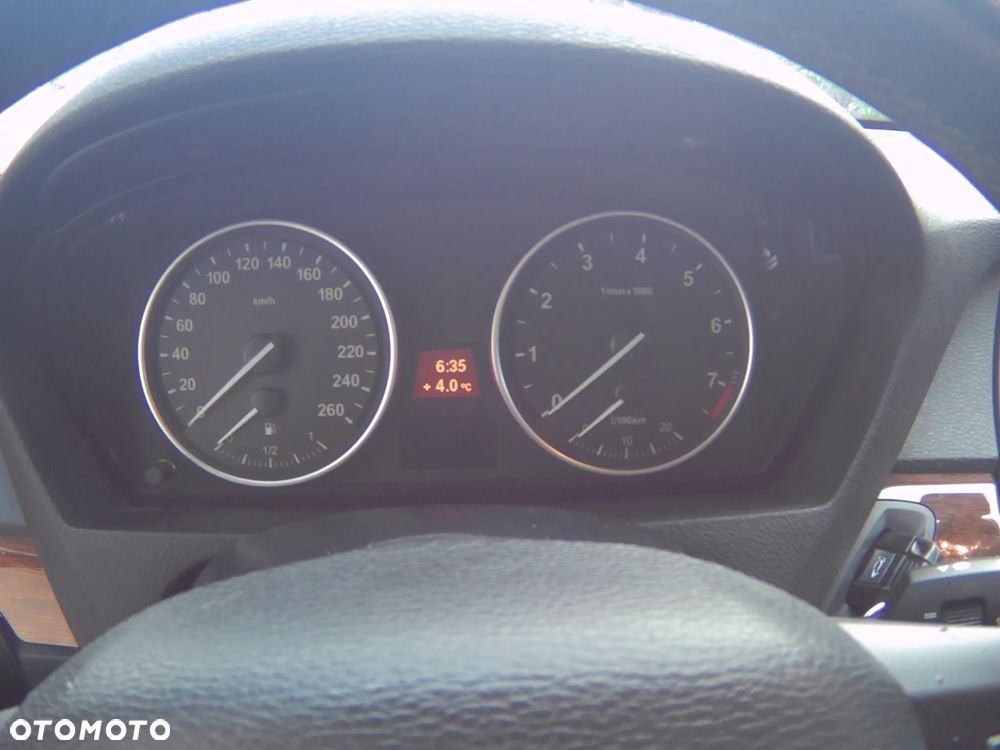 BMW X5 xDrive30i - 15