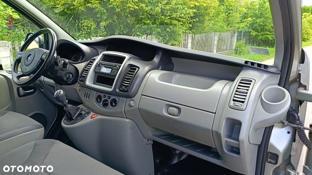 Opel Vivaro L2H1 2.9t - 22