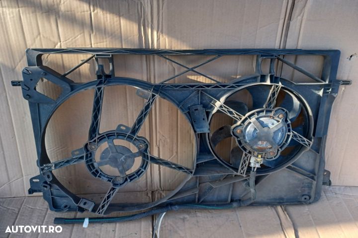 Electroventilator racire motor / AC 1.6DCI 2019 214818795R 93868359 M - 1