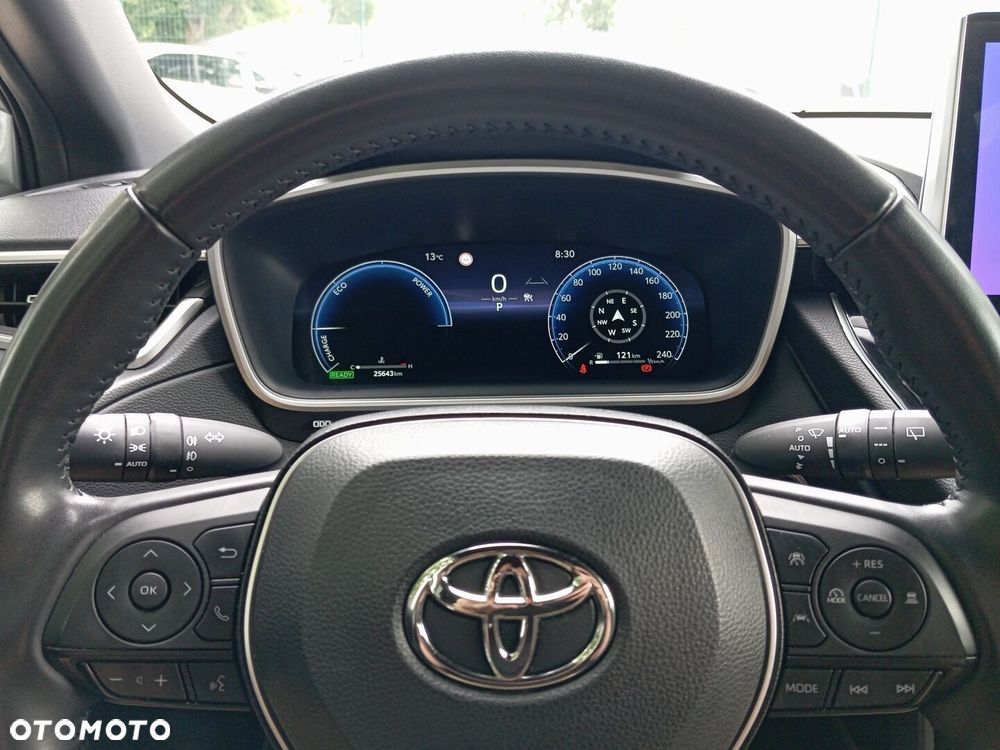 Toyota Corolla Cross - 14