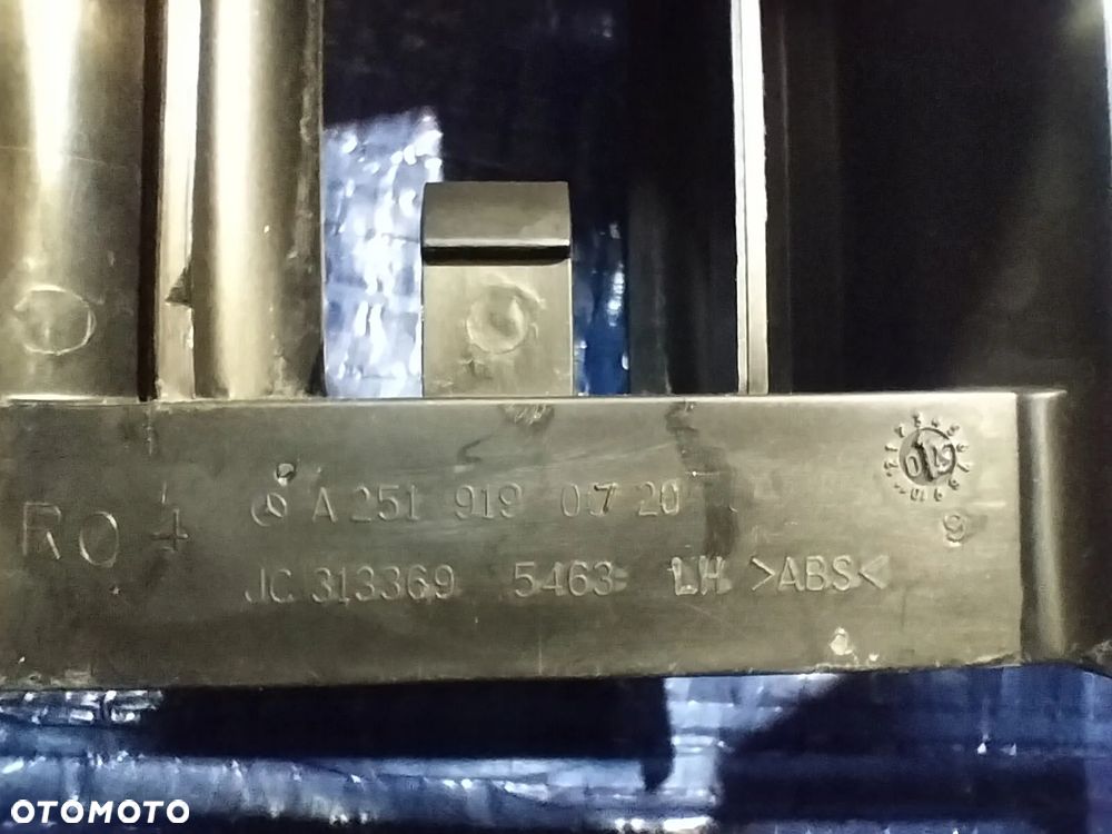 OSŁONA ZAŚLEPKA SZYNY PROWADNICY PODŁOGI FOTELA LEWY PRZÓD KOMPLET A2519191920 A2519190120 A2519190720 A2519190320 MERCEDES W251 - 11