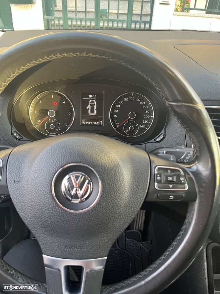VW Sharan 2.0 TDI Highline DSG - 2