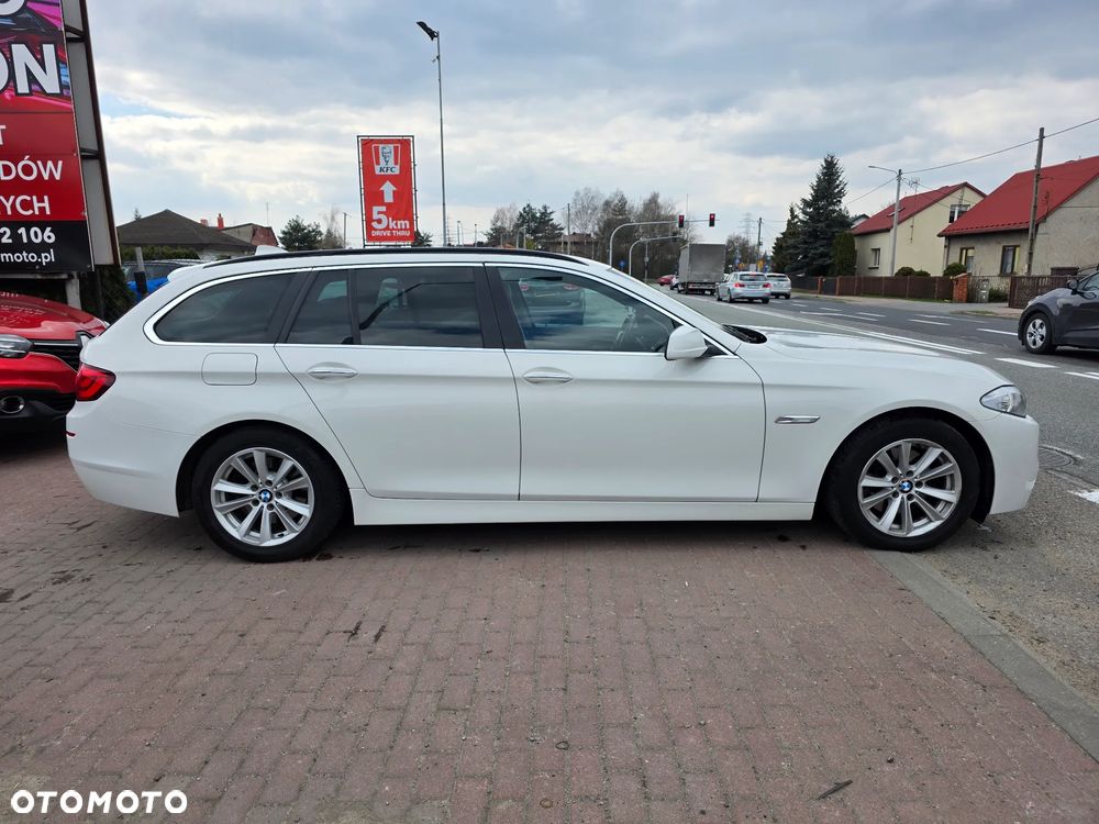 BMW Seria 5 520d Sport-Aut - 7