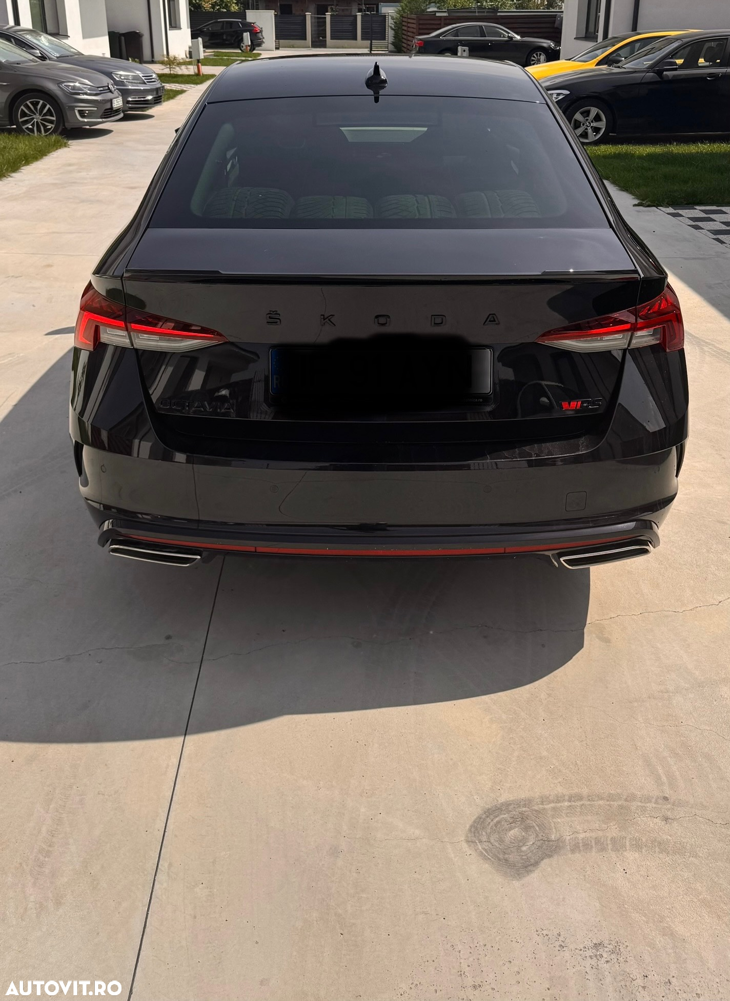 Skoda Octavia 2.0 TSI DSG RS - 2