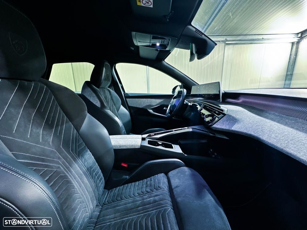 Peugeot 3008 1.2 Hybrid GT e-DCS6 - 30