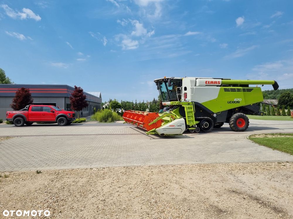 Claas Lexion 670TT - 10