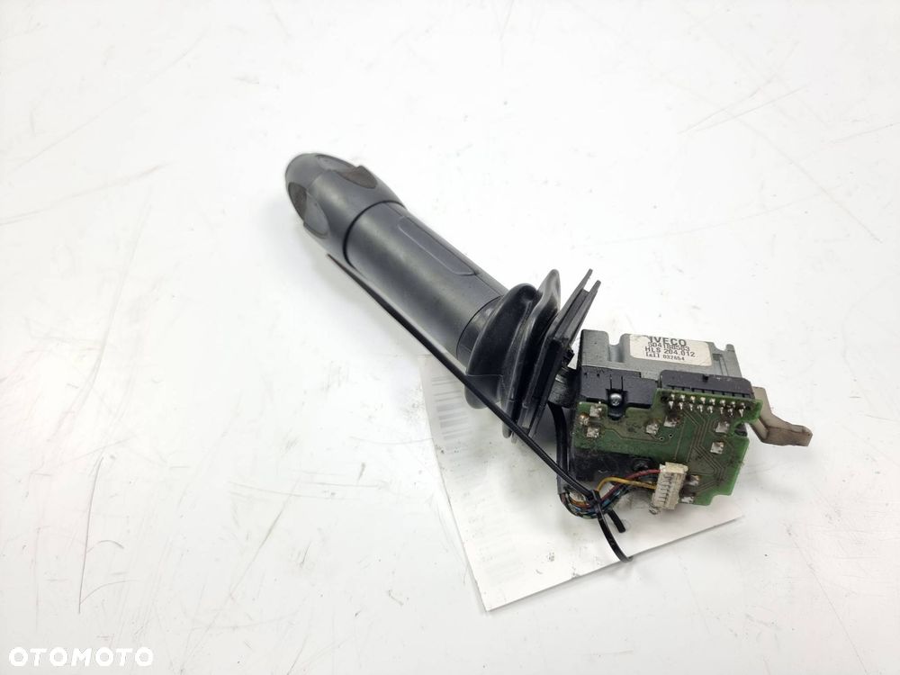 PRZEŁĄCZNIK IVECO EUROCARGO 20E28 504188583 - 3