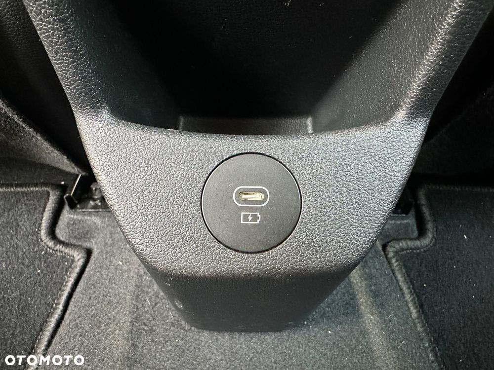 Hyundai i20 - 19