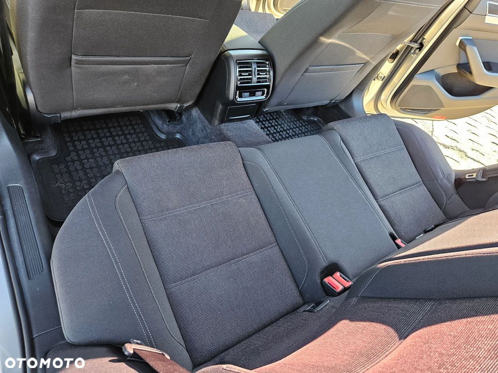 Volkswagen Passat 2.0 TDI BMT Comfortline - 9