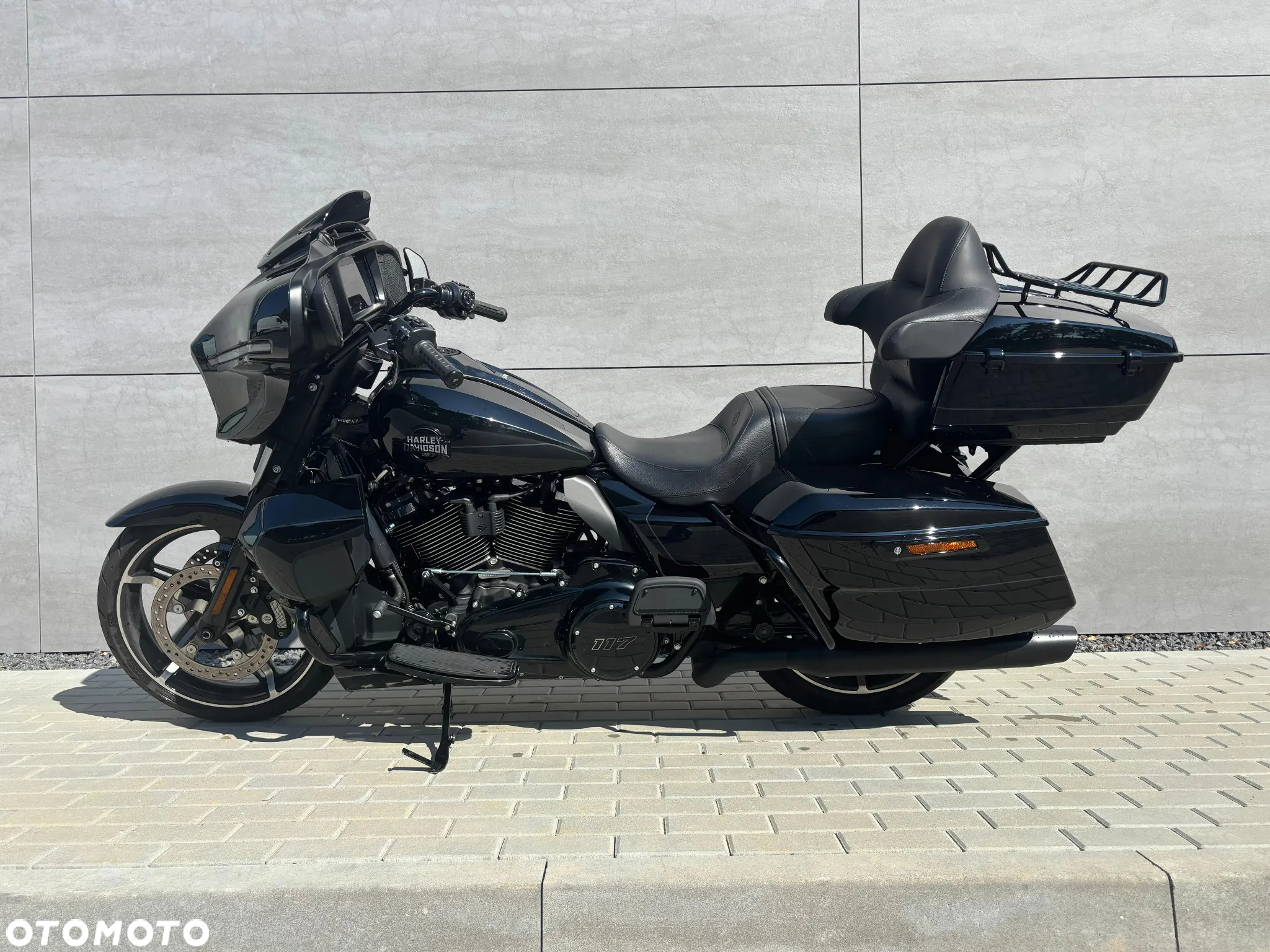 Harley-Davidson Touring Street Glide - 4