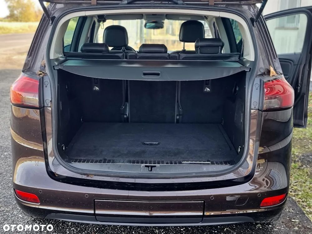 Opel Zafira - 18