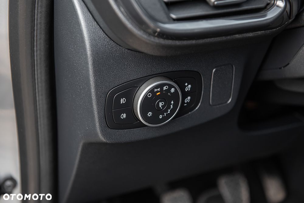 Ford Puma 1.0 EcoBoost TITANIUM - 17