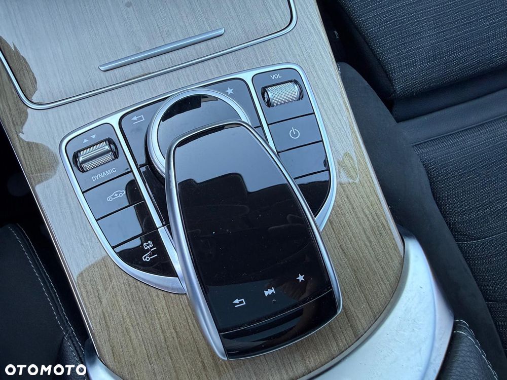 Mercedes-Benz Klasa C - 39