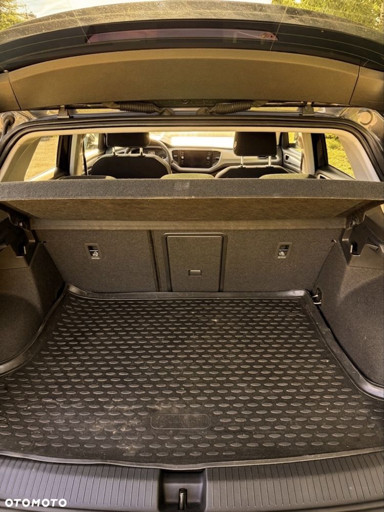 Volkswagen T-Roc - 5