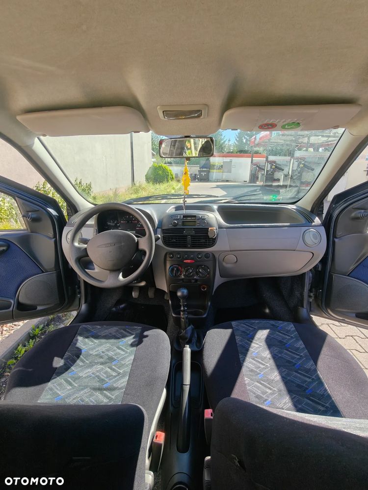 Fiat Punto 1.2 8V ELX - 11