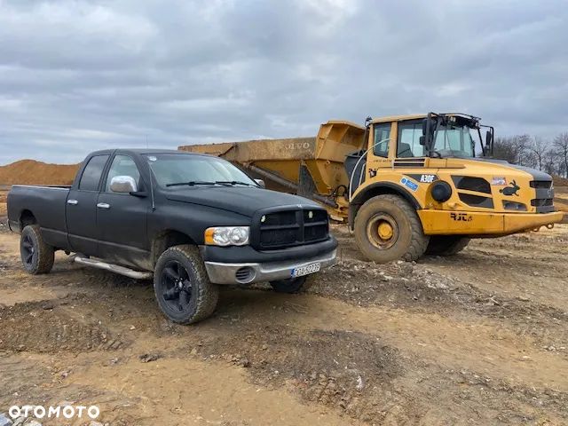 Dodge RAM - 1