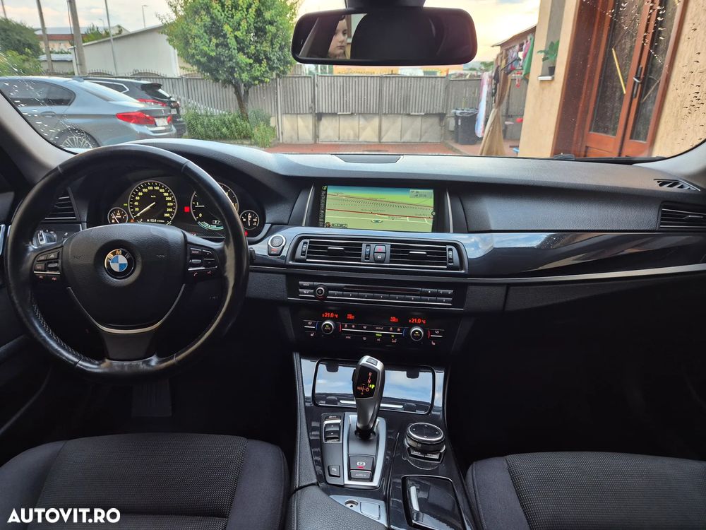 BMW Seria 5 520d Aut. - 9