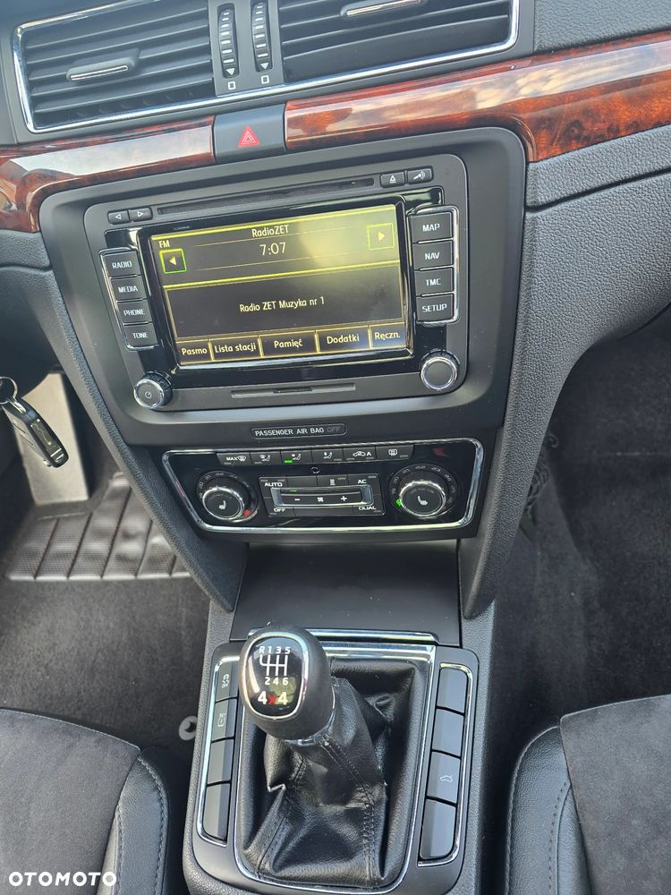 Skoda Superb 2.0 TDI 4x4 Exclusive - 23