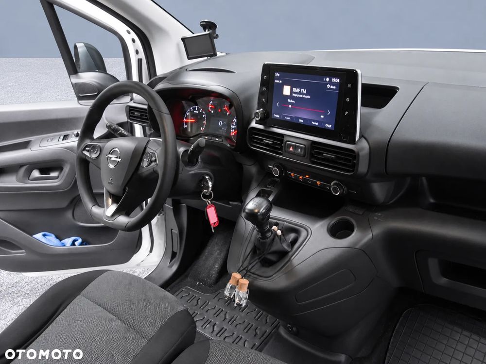 Opel Combo - 19