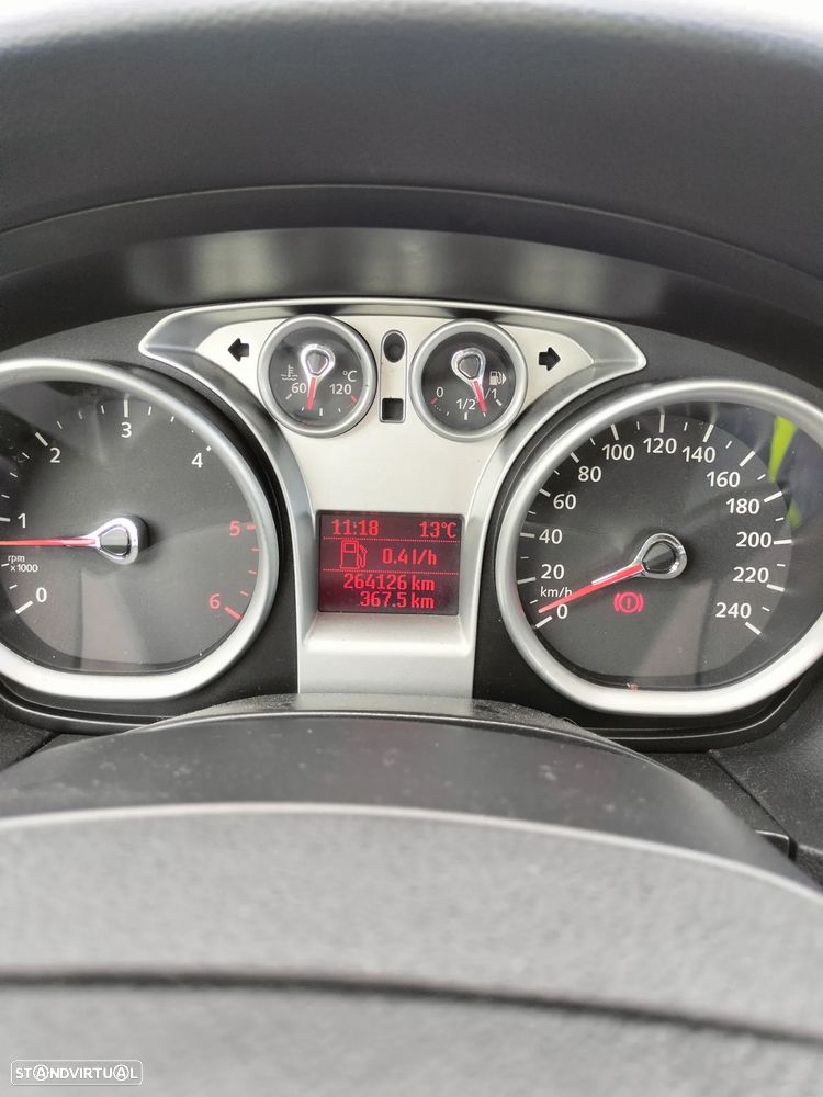 Ford Focus 1.6 TDCi Titanium - 16