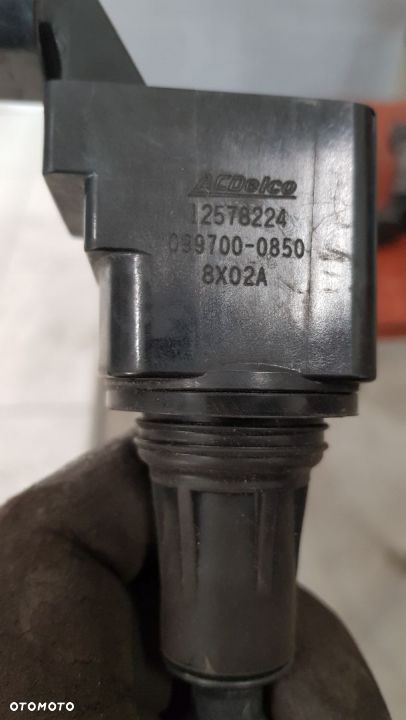 Cewka zapłonowa Opel Insignia 2.0 12578224 A20NHT - 2