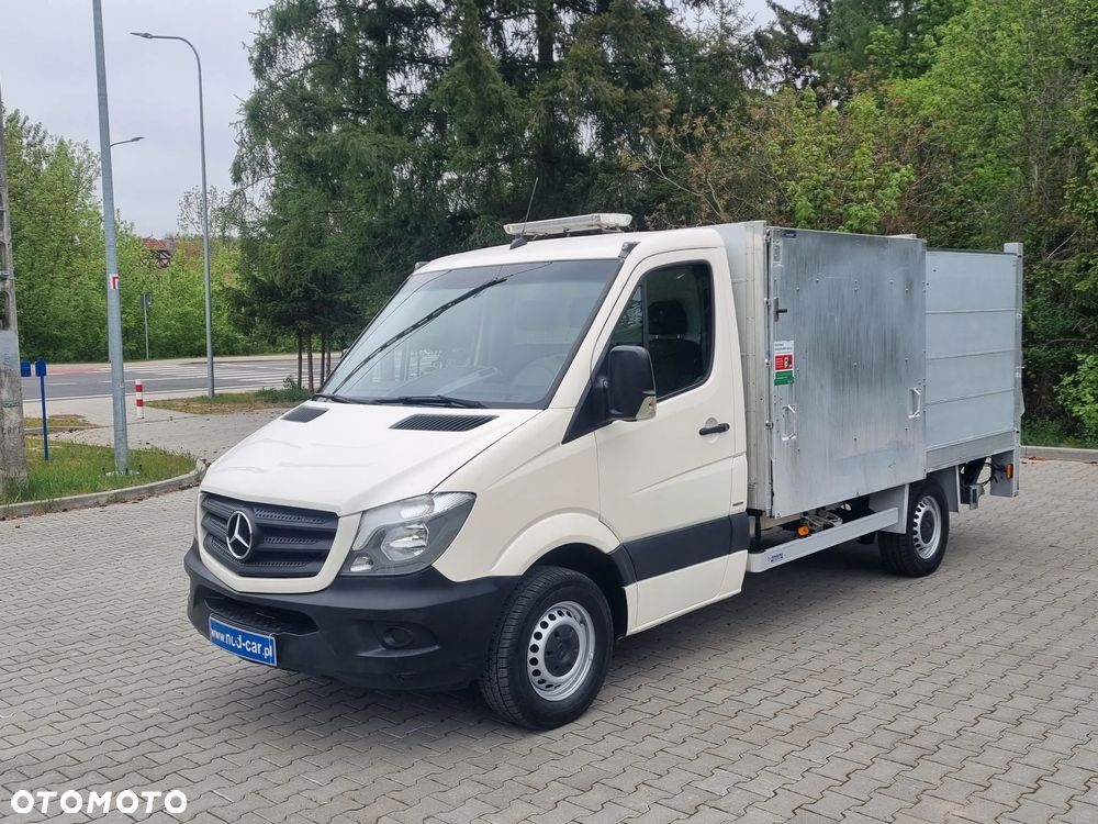 Mercedes-Benz Sprinter - 9
