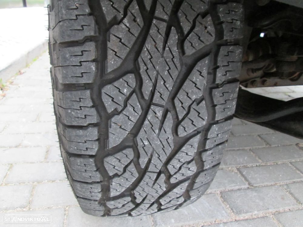 Mitsubishi Pajero - 17