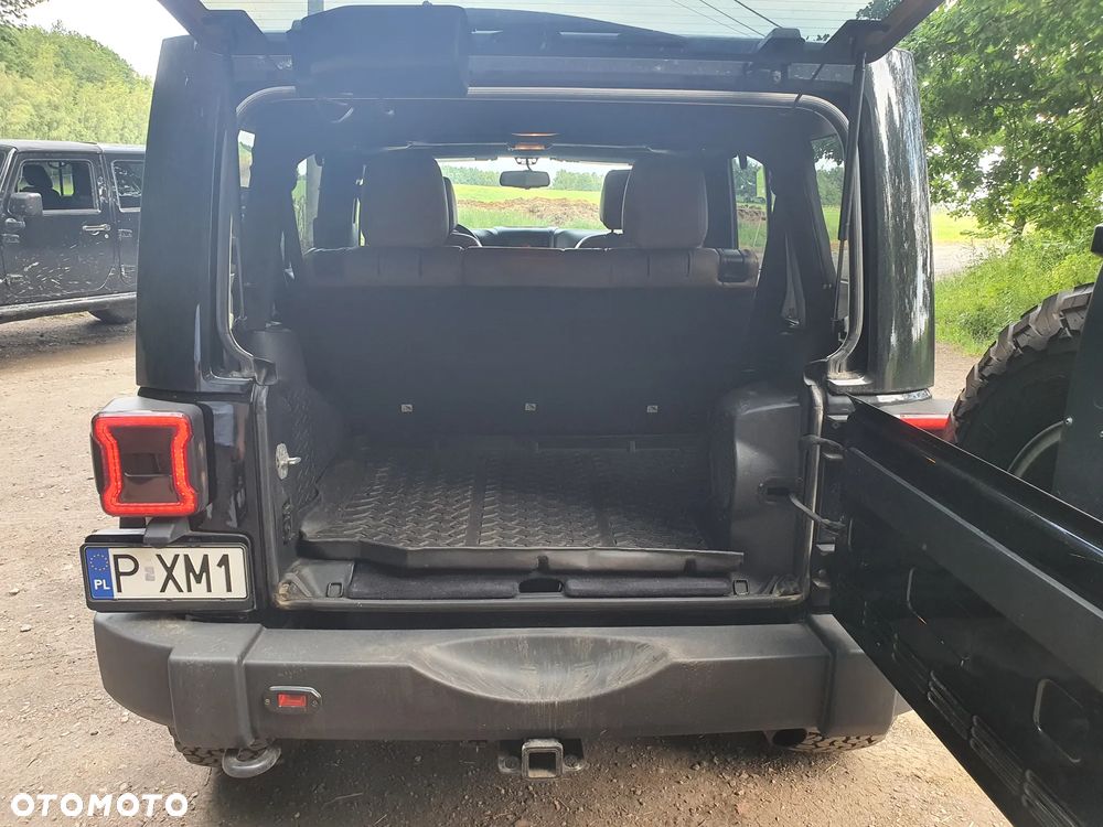 Jeep Wrangler 3.6 Unlim Rubicon - 8