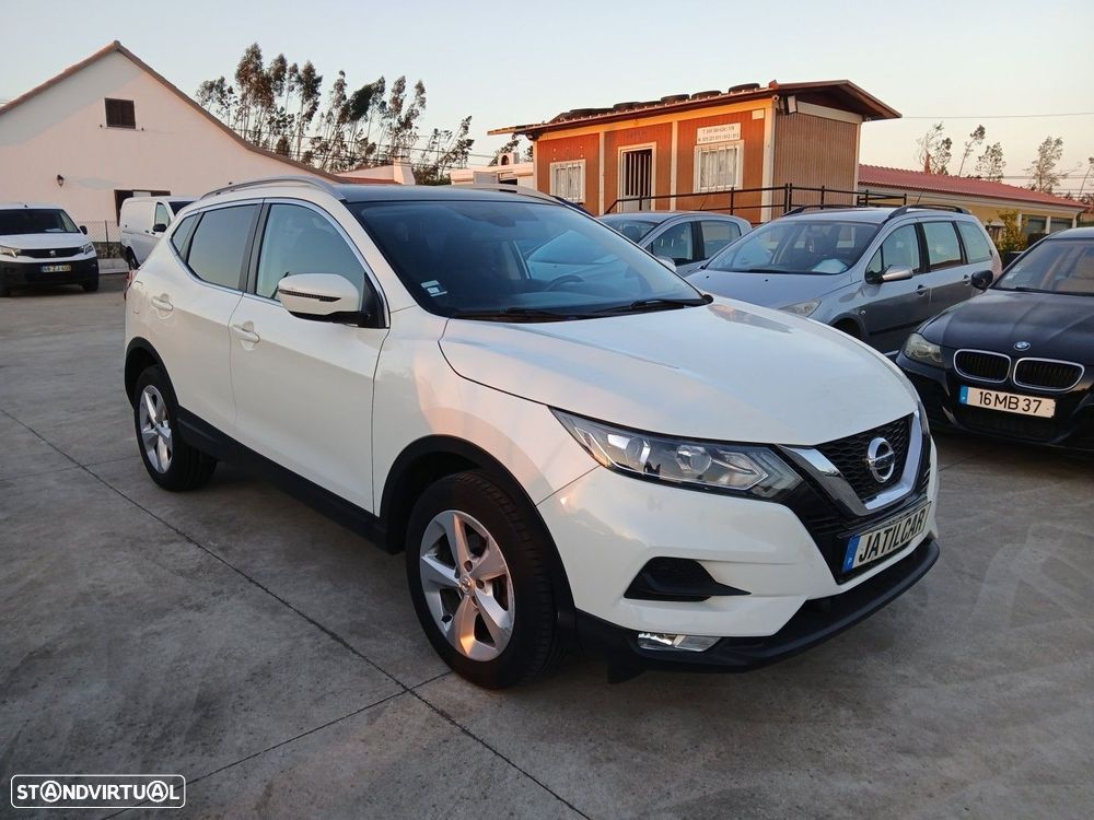 Nissan Qashqai 1.5 dCi N-Connecta Business - 4