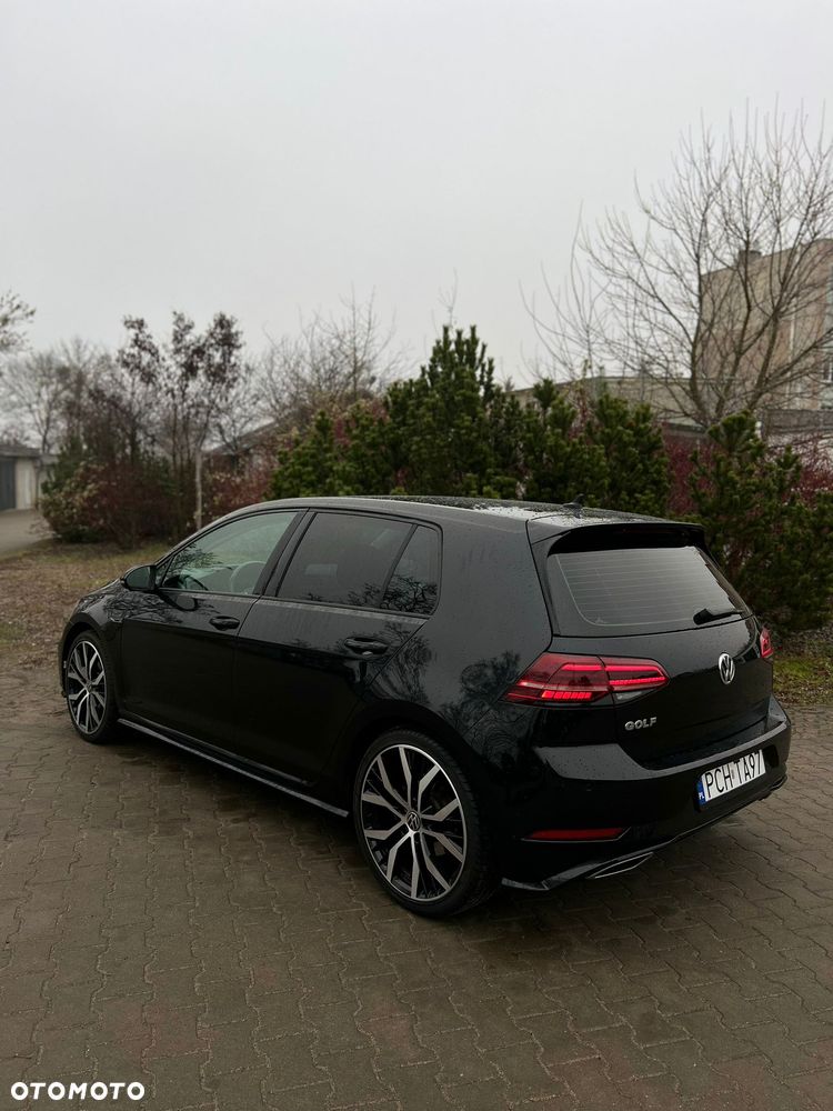 Volkswagen Golf 1.5 eTSI OPF DSG R-Line - 9