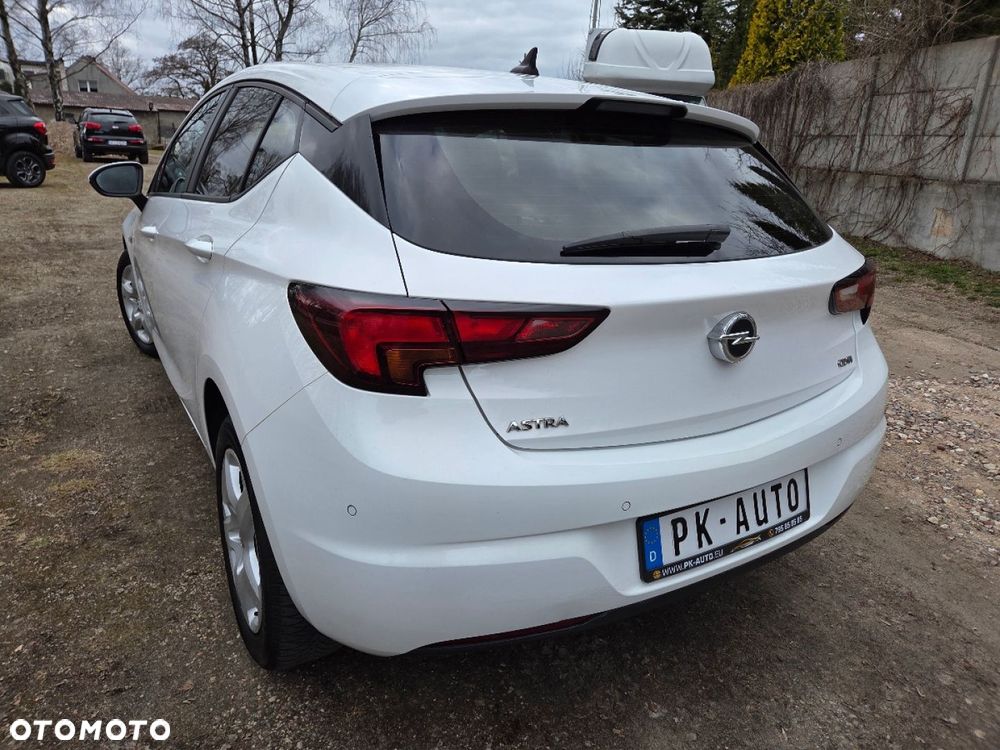 Opel Astra - 32