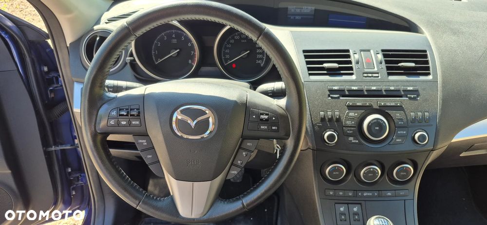 Mazda 3 - 14