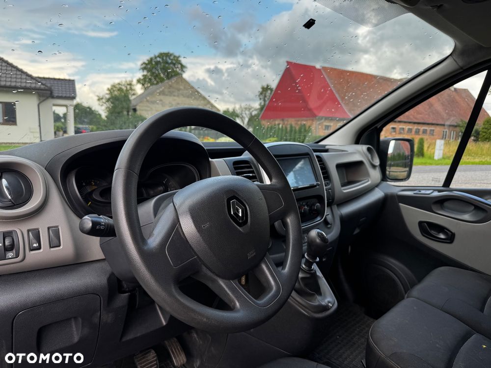 Renault Trafic - 19