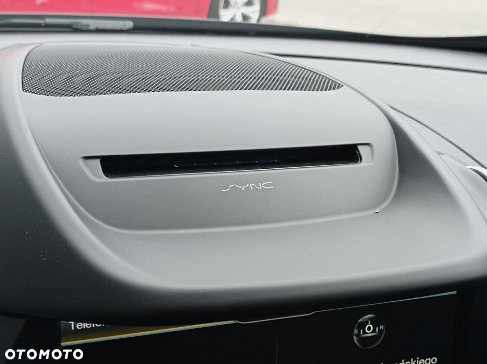 Ford Grand C-MAX - 31