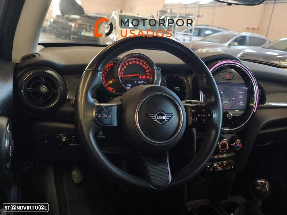 MINI 3 Portas One - 12