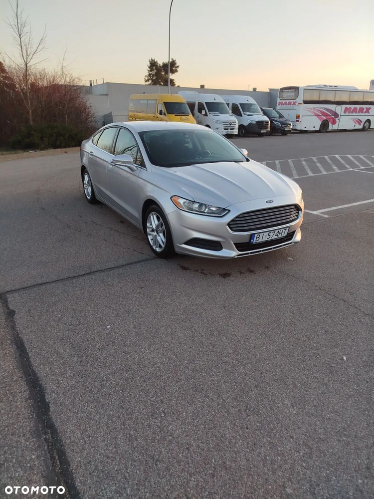 Ford Fusion - 19