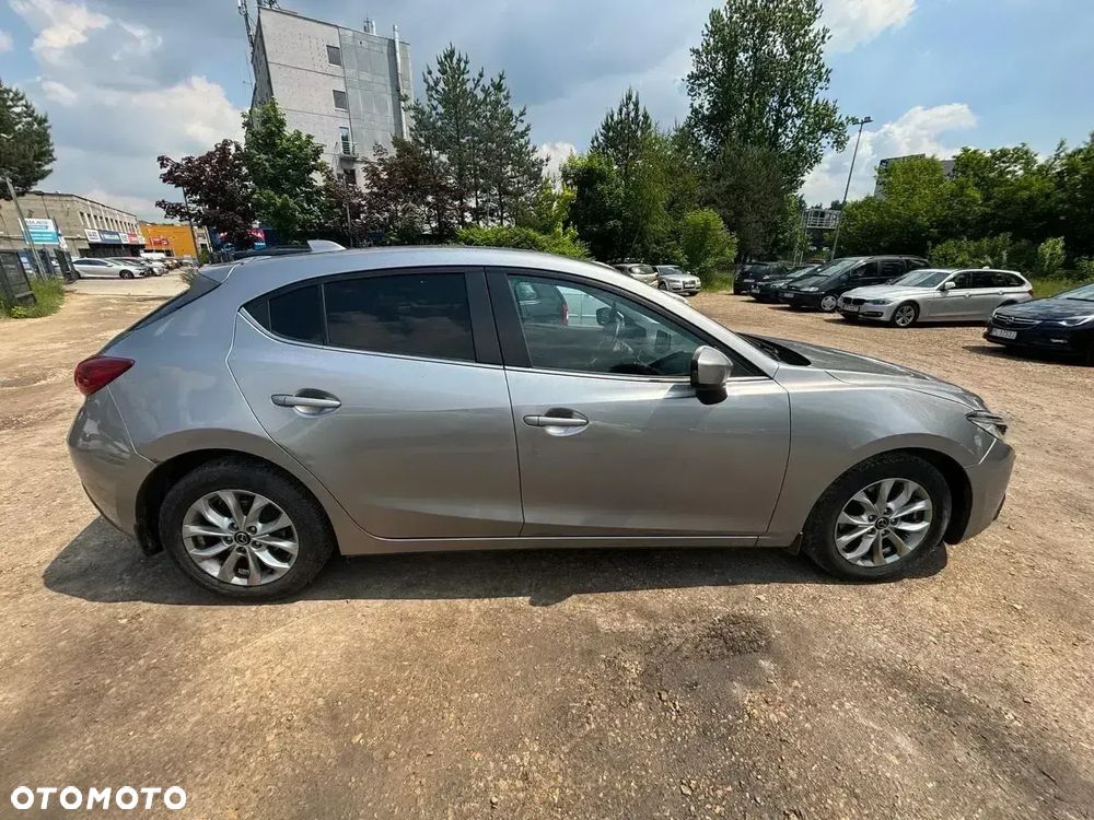 Mazda 3 - 9