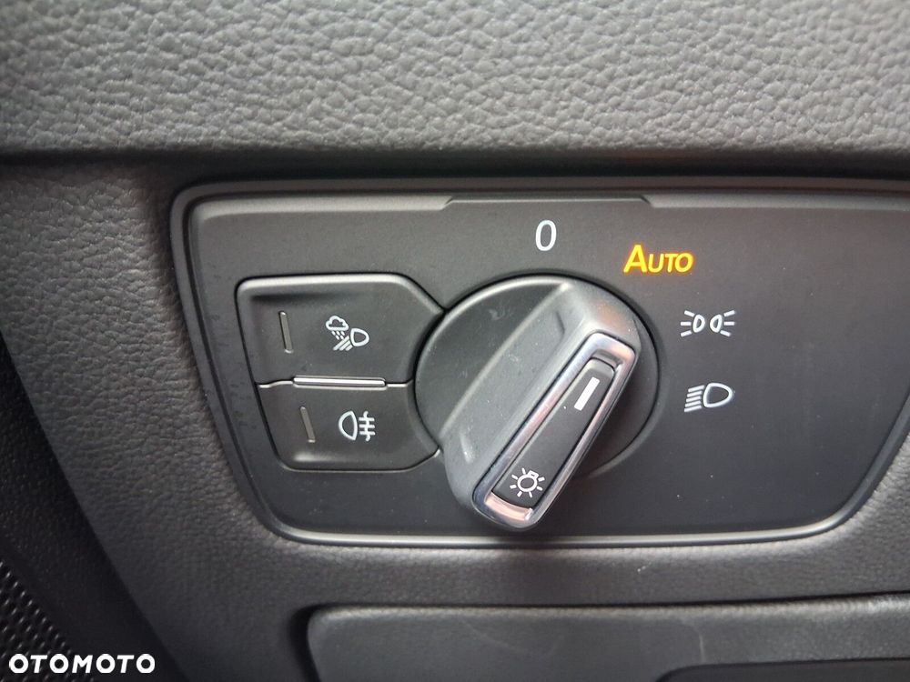 Volkswagen Arteon 2.0 TSI R-Line DSG - 27