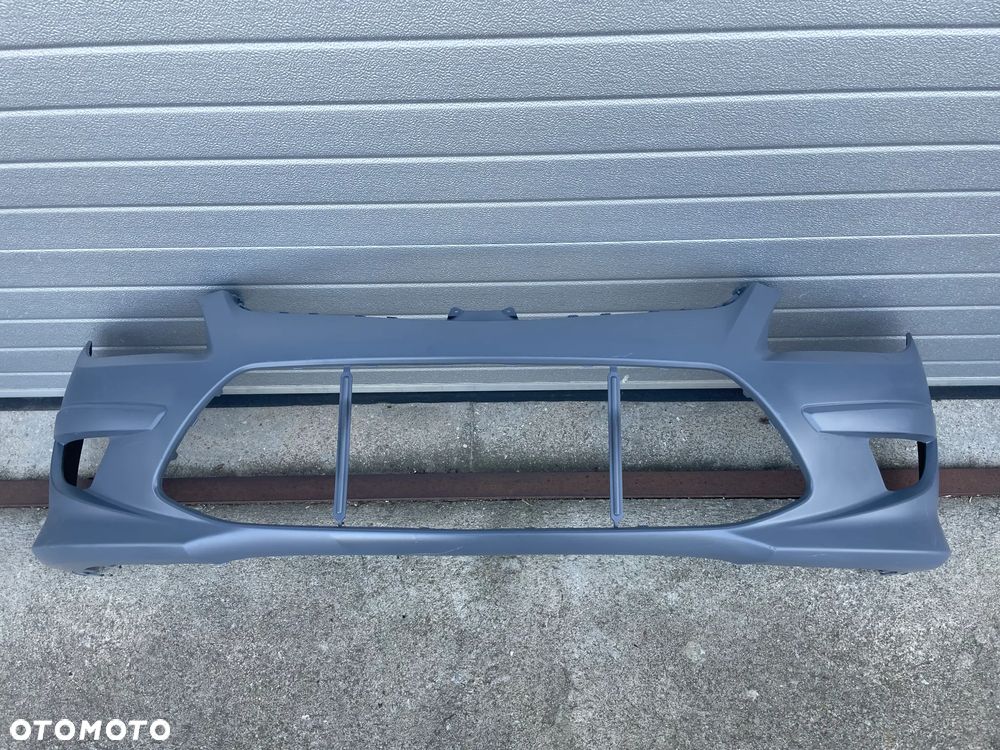 ZDERZAK PRZEDNI HYUNDAI i30 I  LIFT  2010-2012 - NOWY - 1
