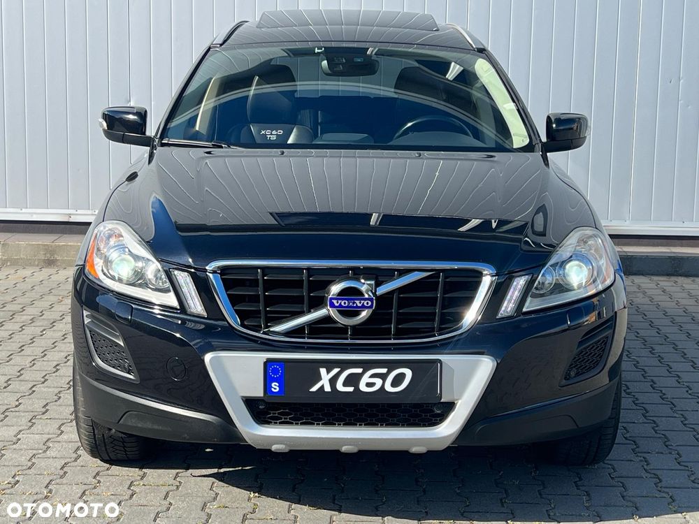 Volvo XC 60 - 1