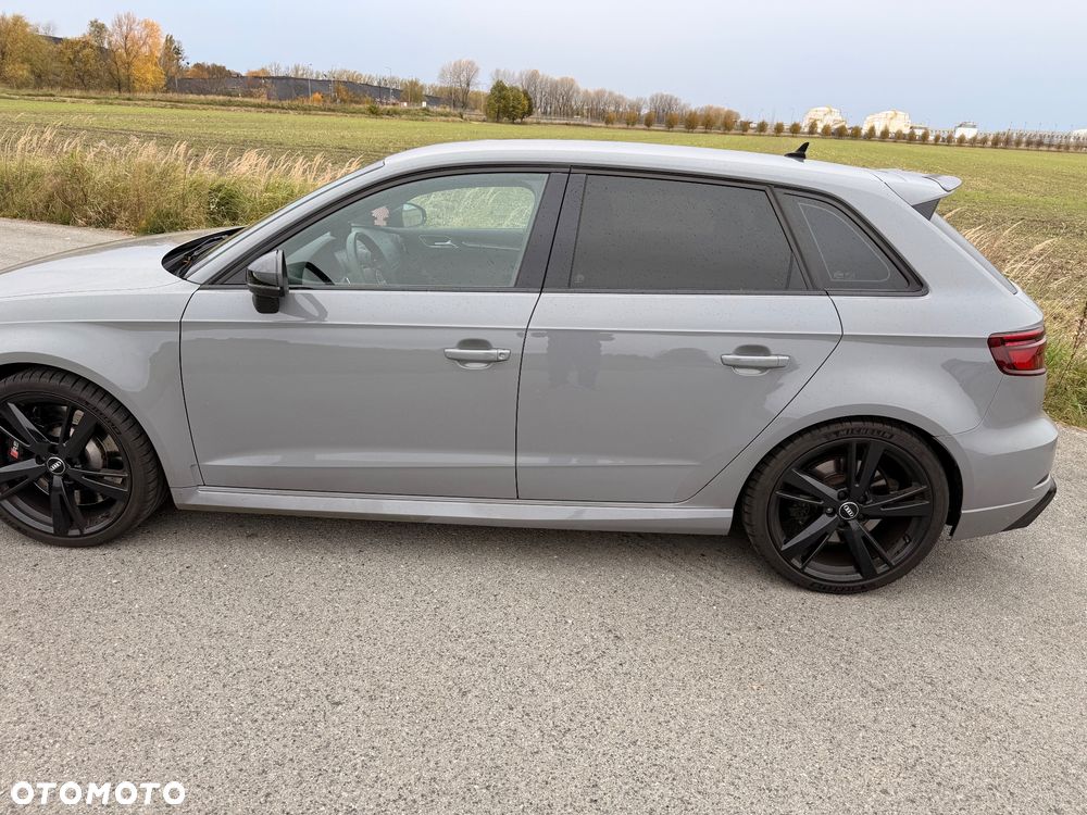 Audi RS3 Sportback - 11