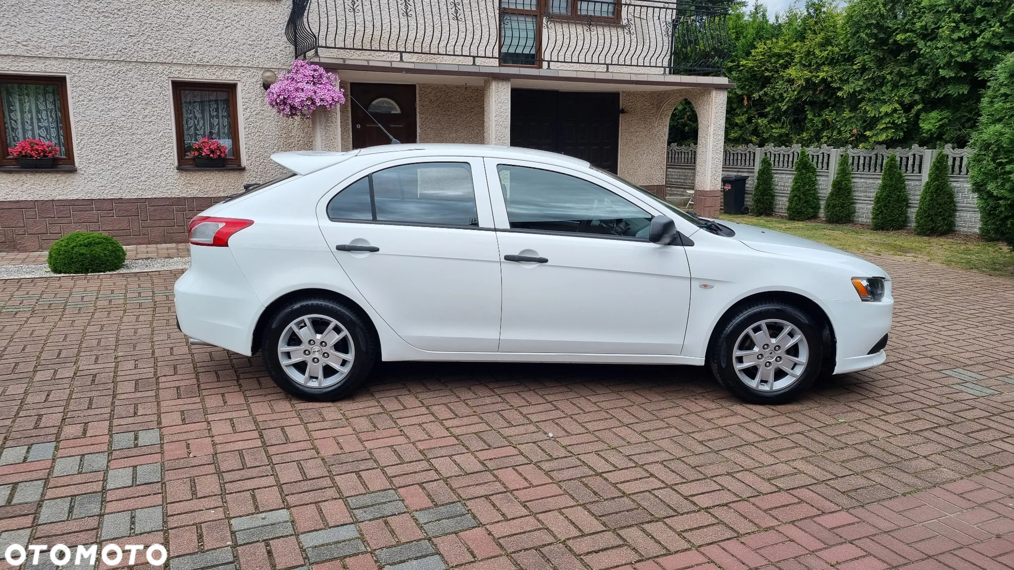 Mitsubishi Lancer 1.5 - 6