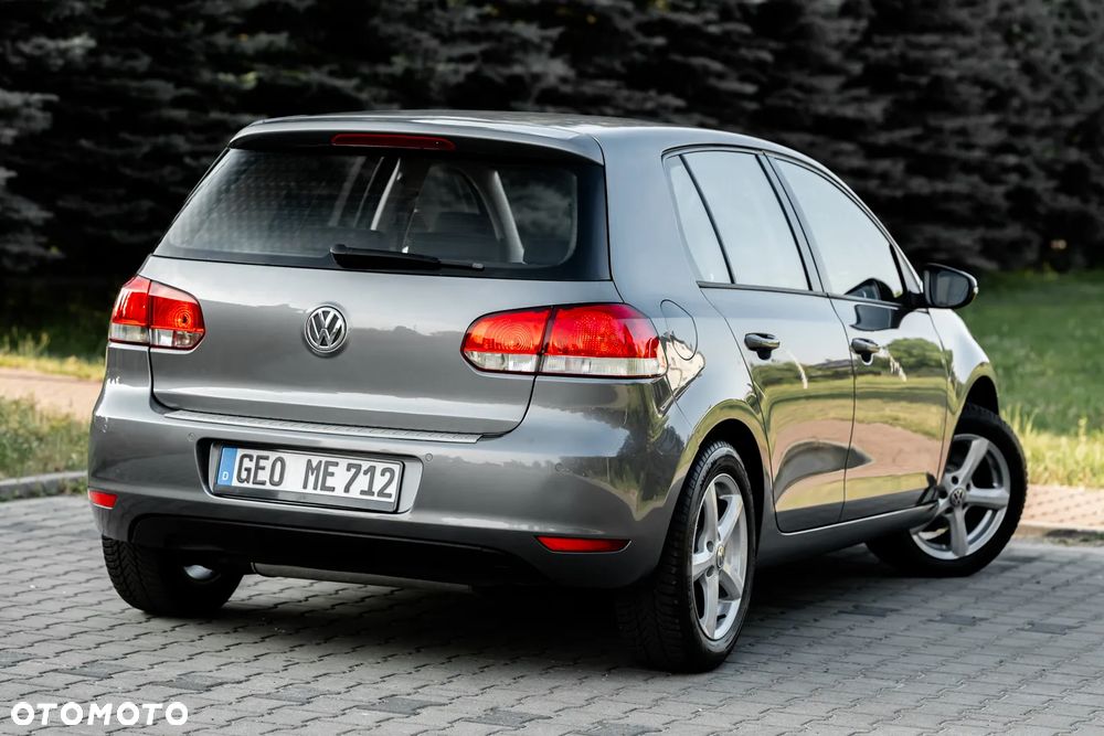 Volkswagen Golf 1.6 Highline - 14