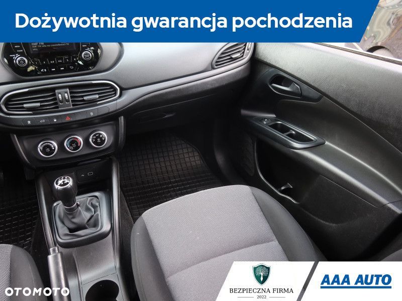 Fiat Tipo - 10