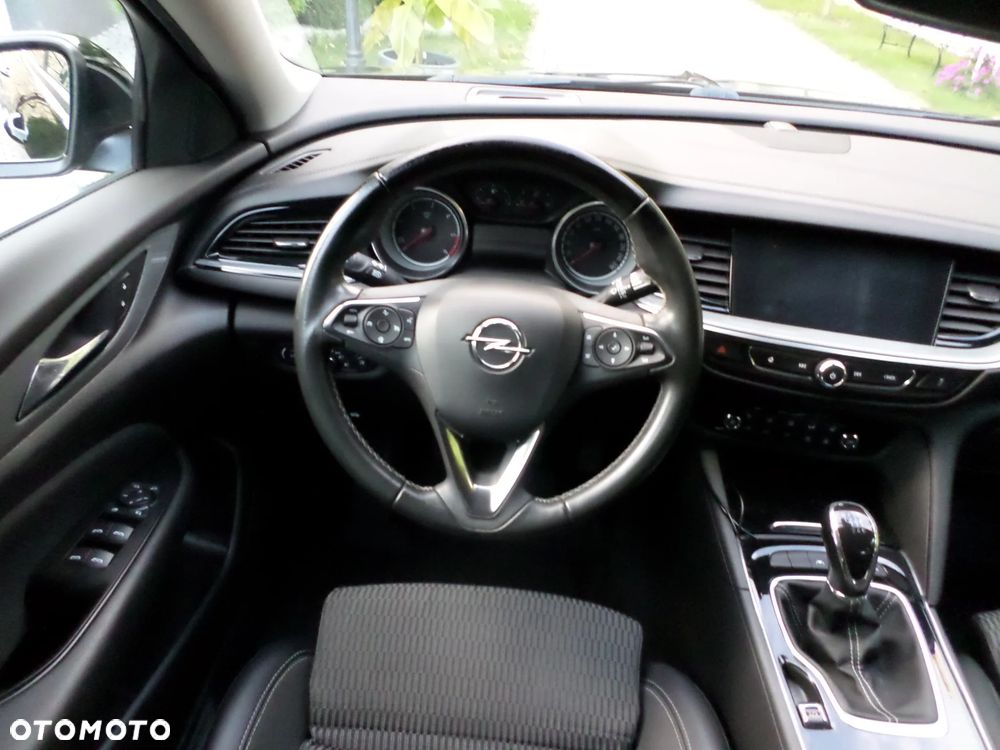 Opel Insignia 2.0 CDTI Cosmo S&S - 18