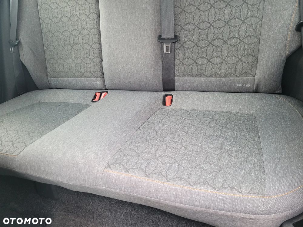 Opel Corsa 1.4 16V Sport - 13