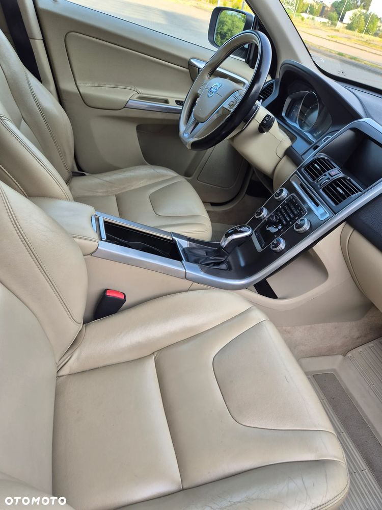 Volvo XC 60 - 27