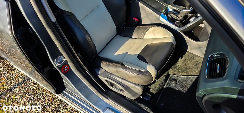 Volvo S60 T5 AWD Summum - 19